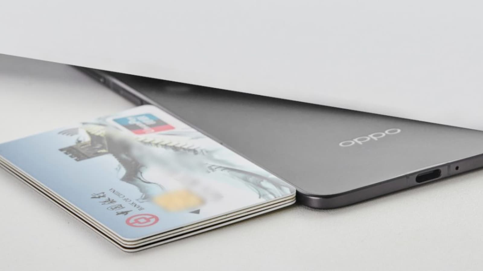 OPPO Find N5 Display