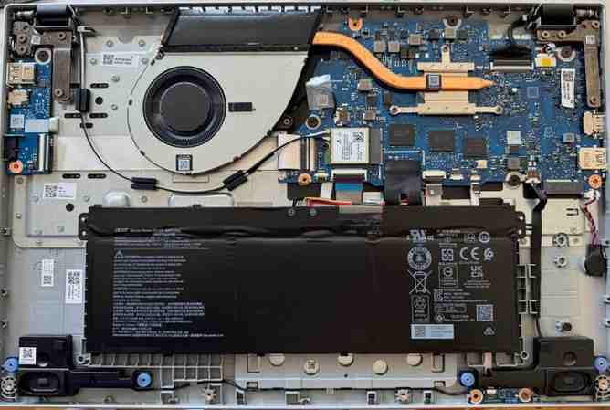 Acer Aspire Go 15 internal components